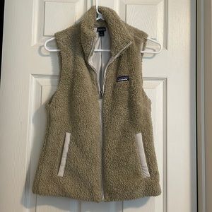 Small Patagonia vest